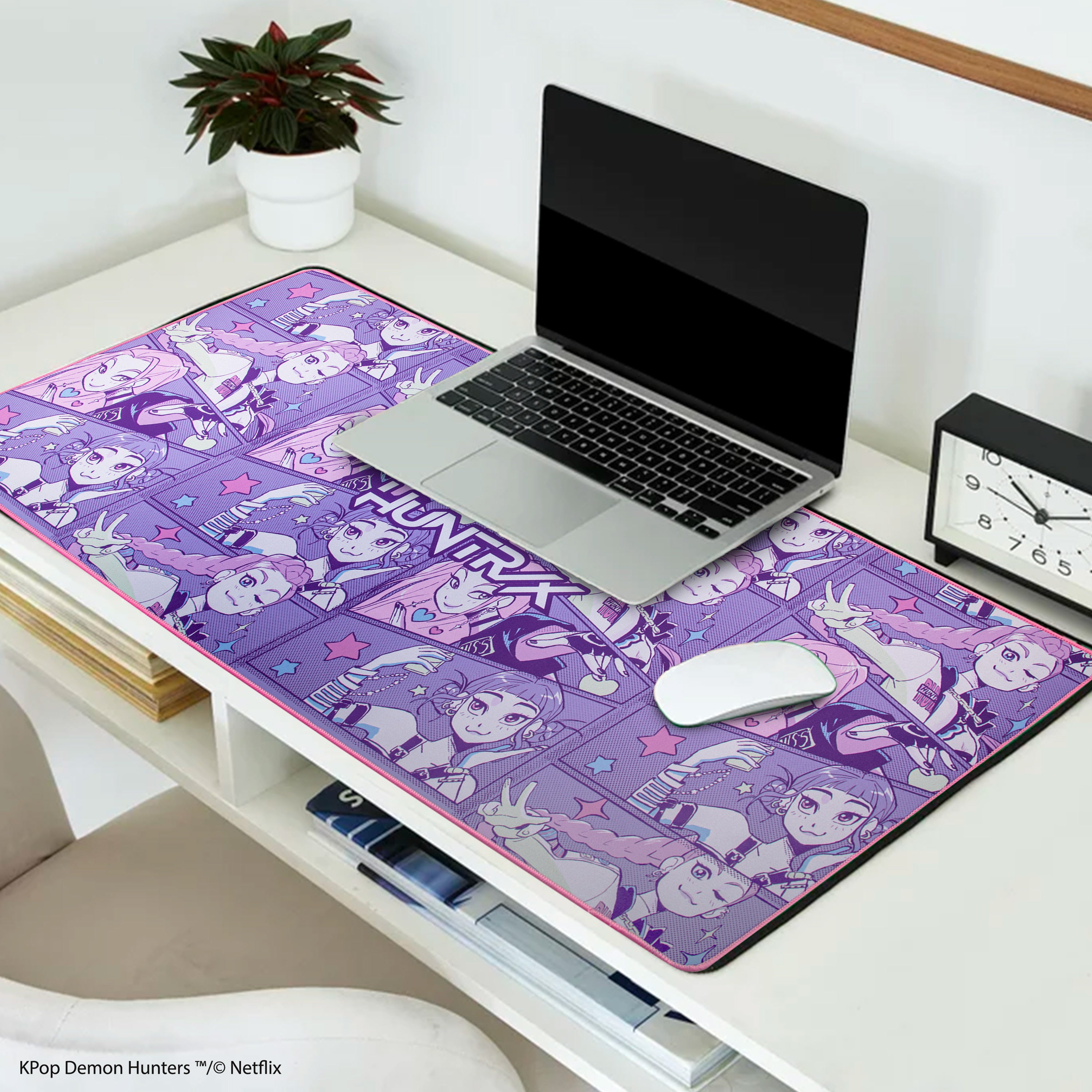 K-Pop Demon Hunters Desk Mat XL- HUNTR/X